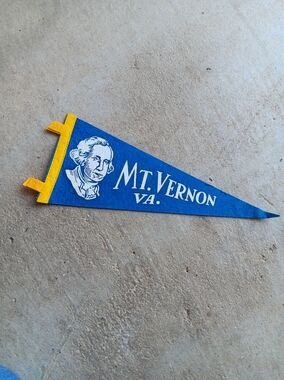 Vintage Mt. Vernon VA Virginia George Washington Felt Pennant